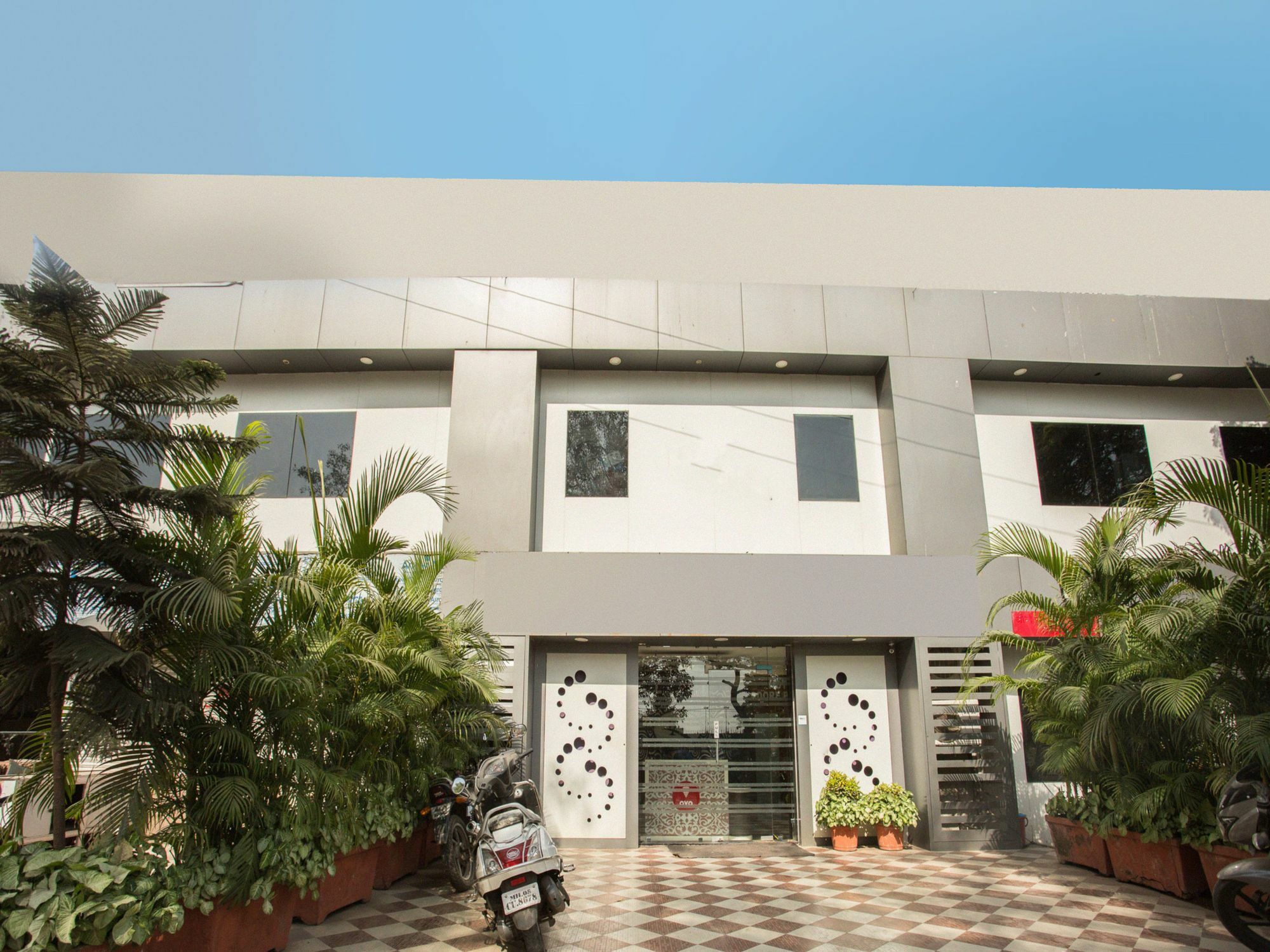 Hotel Adore Palace Mumbai Exterior foto